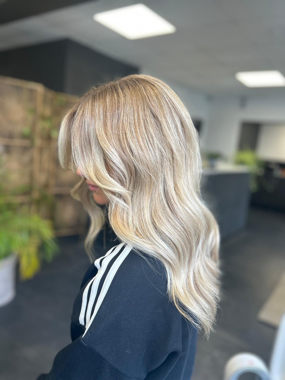 Hairstyle by Unit G