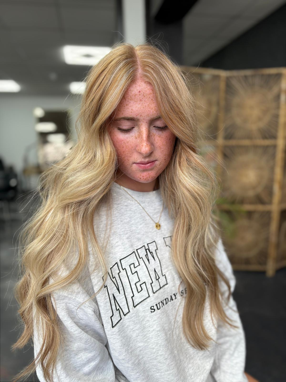 Hairstyle by Unit G